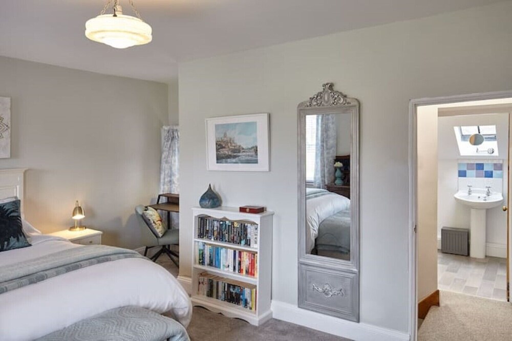 Rose Cottage Durham Vrbo