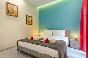 3 bedrooms, iron/ironing board, free WiFi, bed sheets