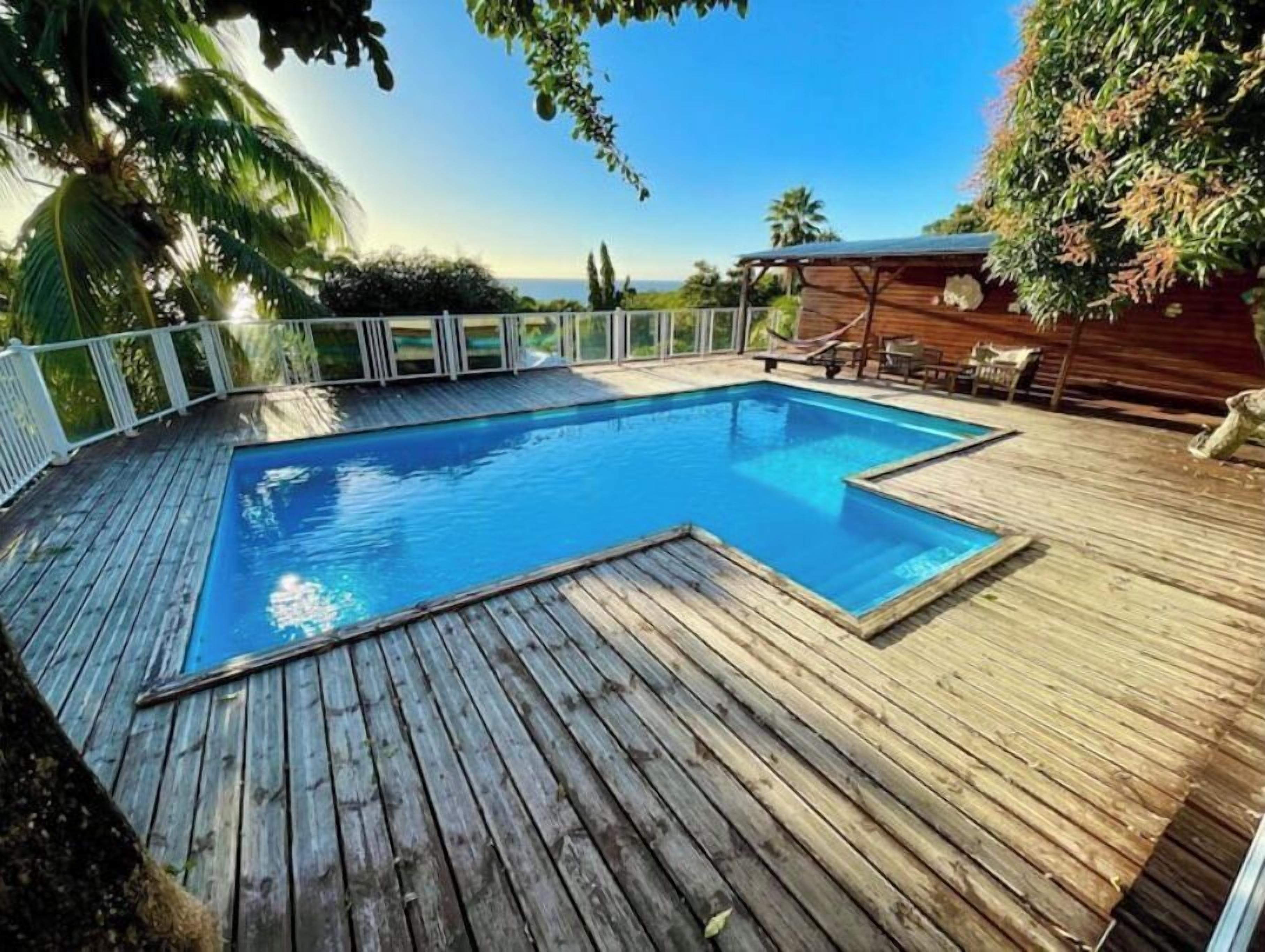 Piscine extérieure