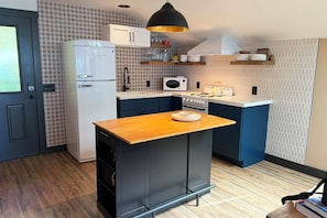 Coffee/tea maker, fridge, microwave, oven - Ocean Front, The Pirate's Booty @ Betty's Beachside, Stairs to the Beach! (Yachats)