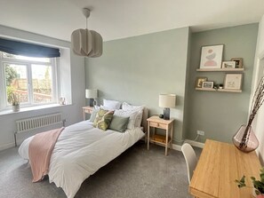 2 bedrooms