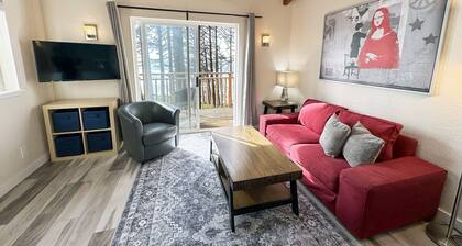 Ocean Front, Harmony at Oregon House, Stairs to the Beach!
