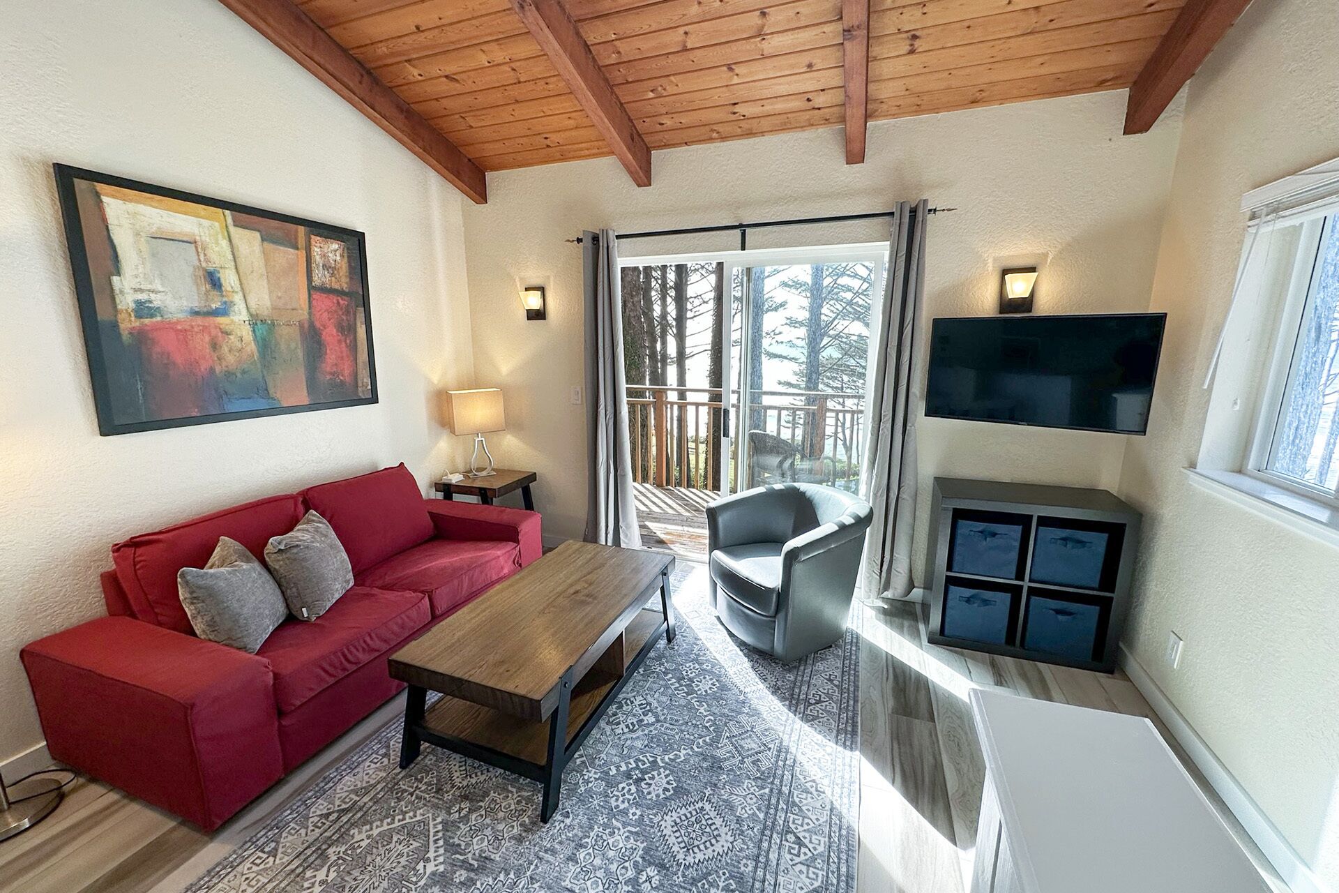 Ocean Front, The Duplex B at Oregon House, Stairs to the Beach!