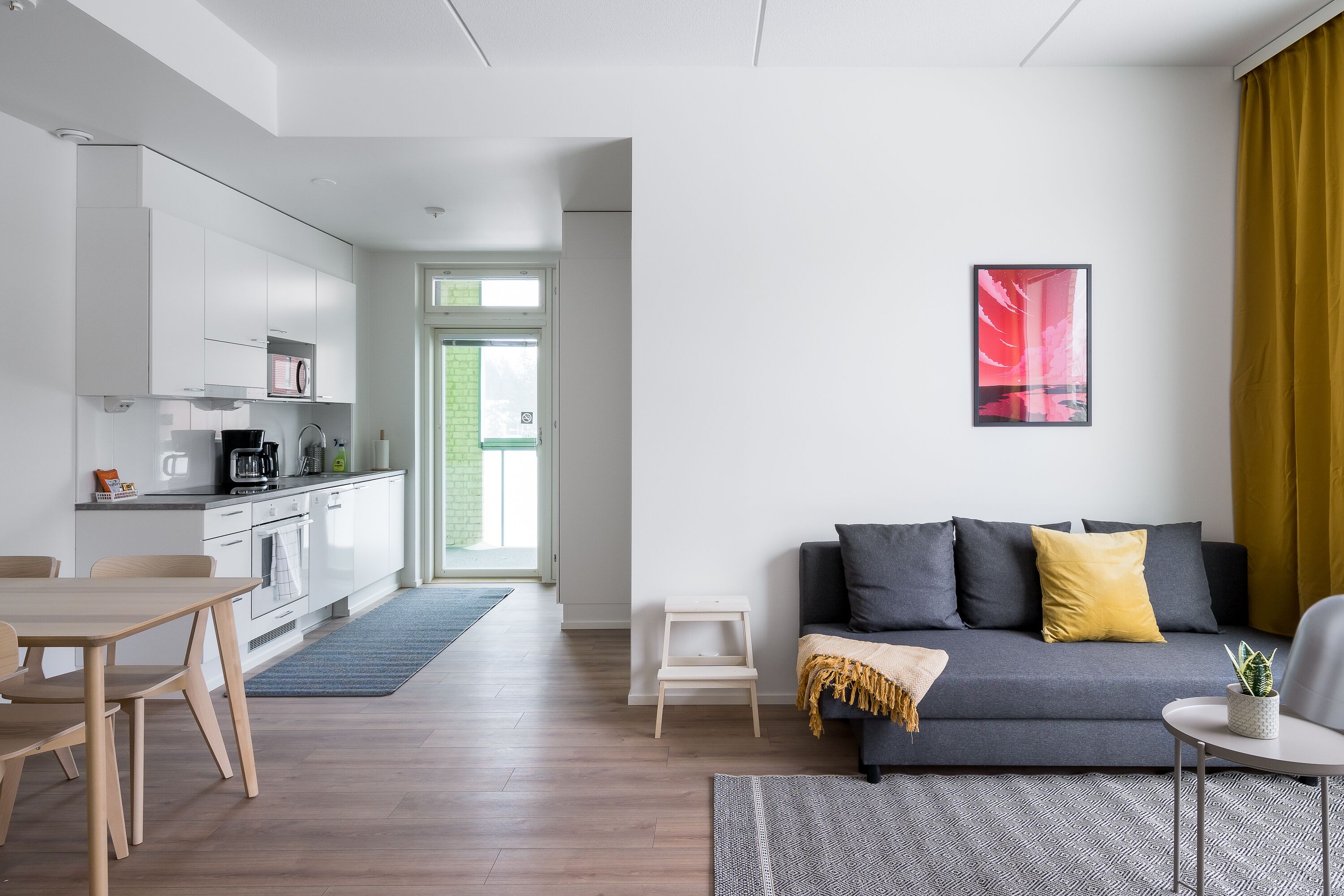 Standard Apartment | Blackout curtains, soundproofing, iron/ironing board, free WiFi