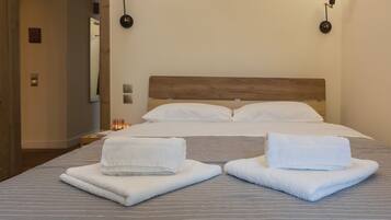 Departamento superior | 2 habitaciones, decoración personalizada y muebles diferentes