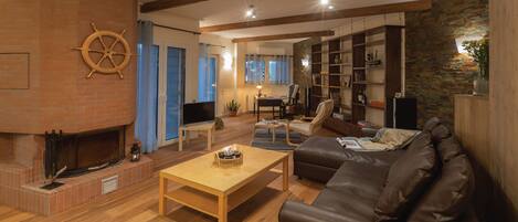 Superior Apartment | Living area