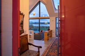 Interior - The Brackens : Beachfront 3-Bed Estuary Home in Malltraeth | Managed by Anglesey Holiday Lettings (Malltraeth)