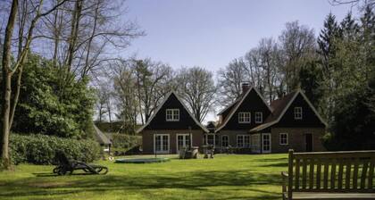 Het Landhuis by Interhome