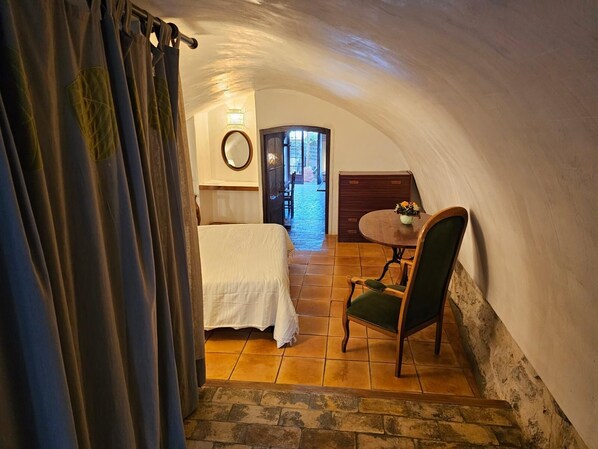 1 bedroom, free WiFi