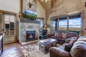 Smart TV, fireplace, stereo, offices