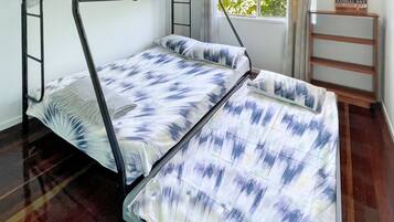 3 chambres, accĂšs Internet, draps fournis