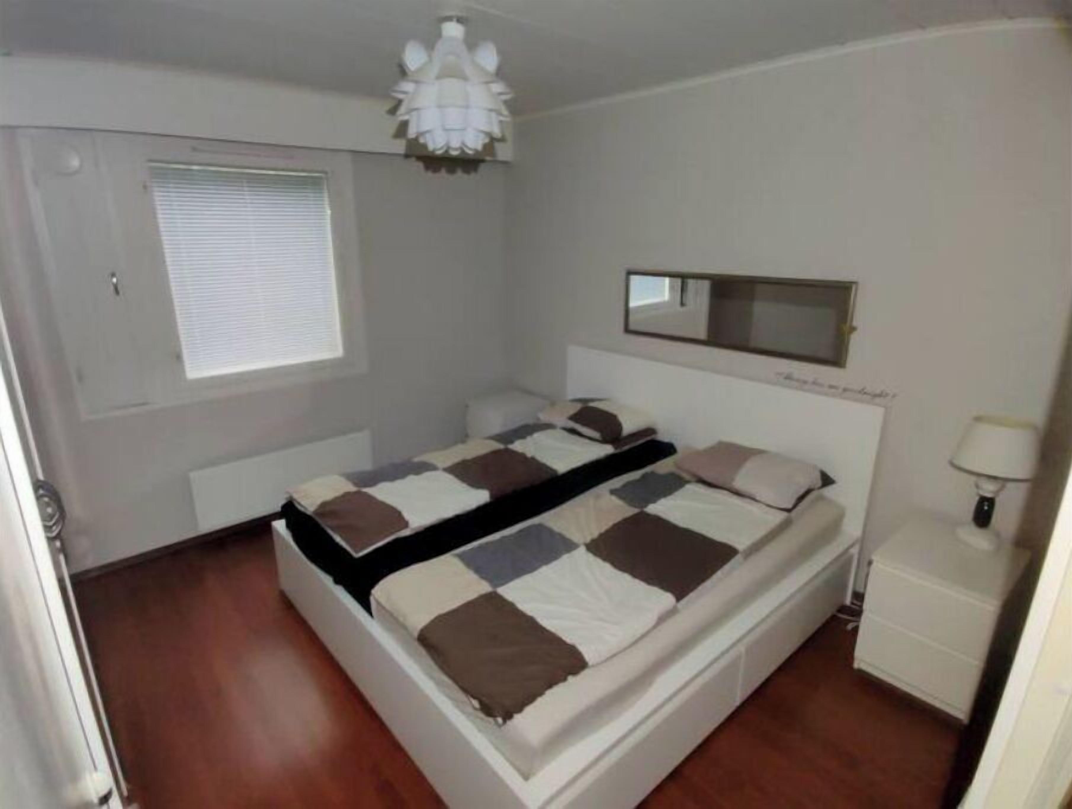 2 habitaciones, wifi gratis y ropa de cama 