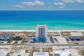Exterior - Salt & Serenity-Sundunes 181 Dazzling Beachfront, Bright, Fresh Condo! (Navarre Beach)