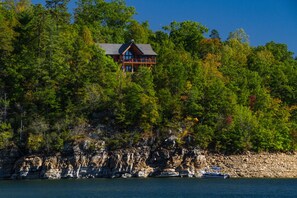 Exterior - Lake Cliff Retreat on Fontana Lake (Bryson City)