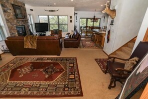 Condo, 4 Bedrooms | Interior
