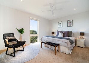 3 bedrooms, WiFi - Perched at one of the highest points in Rye (Sleeps 11) (Rye)