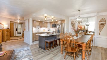 Appartement, 3 slaapkamers | Dineren