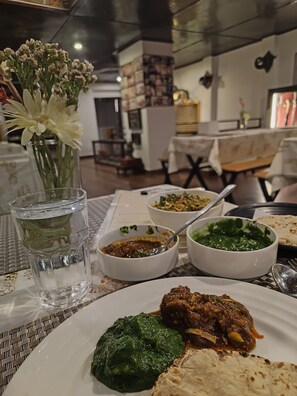 Food and drink - Darbar - A Heritage Farmstay (Tehri)