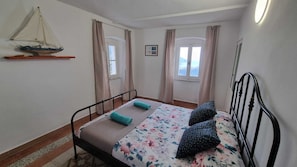 4 Schlafzimmer, kostenloses WLAN, Bettwäsche