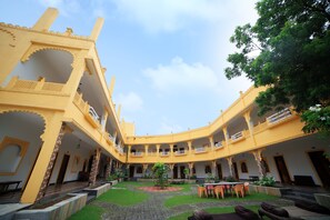 Facciata della struttura