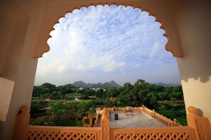 View from property - Riviera Madaar Resort (Udaipur)