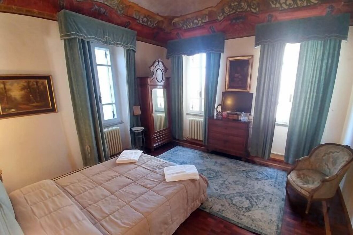 Iron/ironing board (on request), WiFi (free), bed sheets