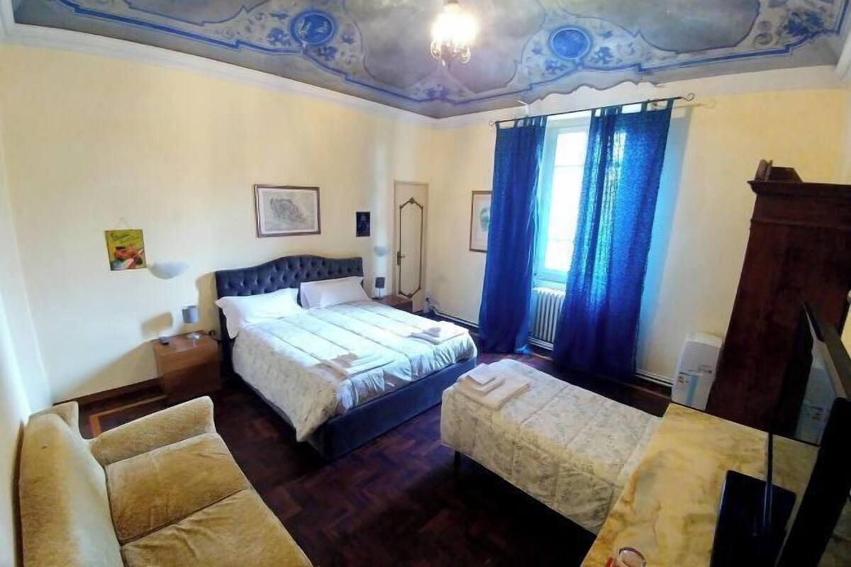 Iron/ironing board (on request), WiFi (free), bed sheets