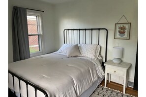 2 makuuhuonetta, Wi-Fi, vuodevaatteet