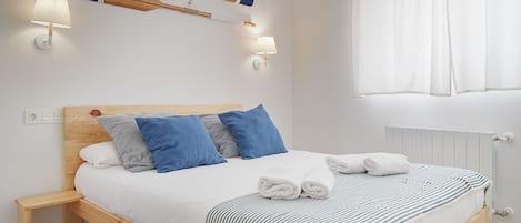 2 sovrum, strykjärn/strykbräda, gratis wi-fi och sängkläder