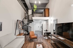 Fernseher, Arbeitsbereiche