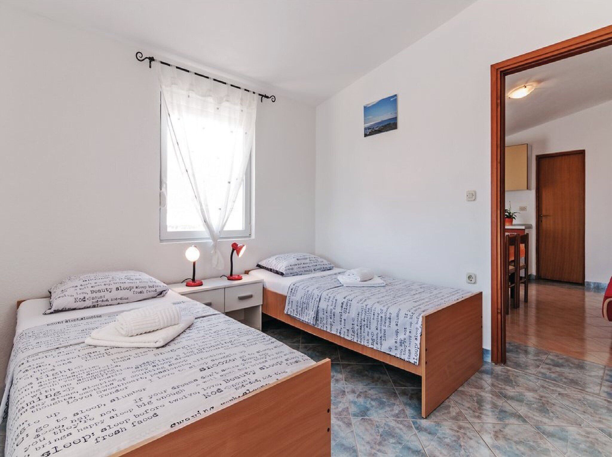Apartment (One Bedroom Apartment with Balcony)