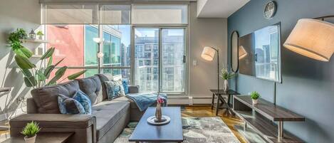 Télévision, espaces bureaux