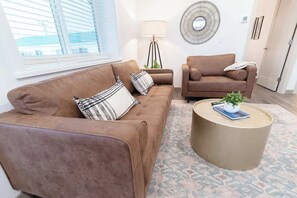 Een televisie, een open haard, Netflix en Hulu