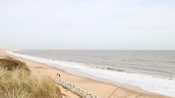 Una spiaggia nelle vicinanze