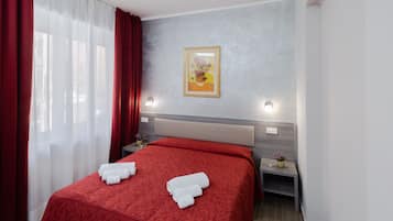 Free WiFi, bed sheets