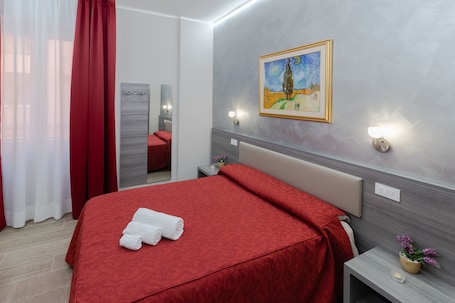 Deluxe Room | Free WiFi, bed sheets