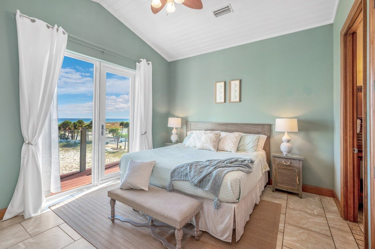 5 bedrooms, iron/ironing board, travel crib, free WiFi