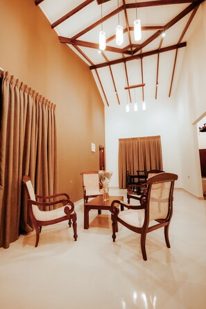 Living area - Negombo 146 Homestay (Negombo)