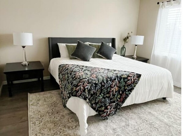 4 habitaciones, tabla de planchar con plancha y wifi gratis