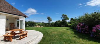 Spacious Family Home With Amazing View