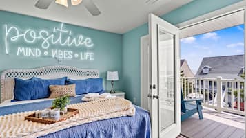 8 bedrooms, desk, iron/ironing board, travel crib