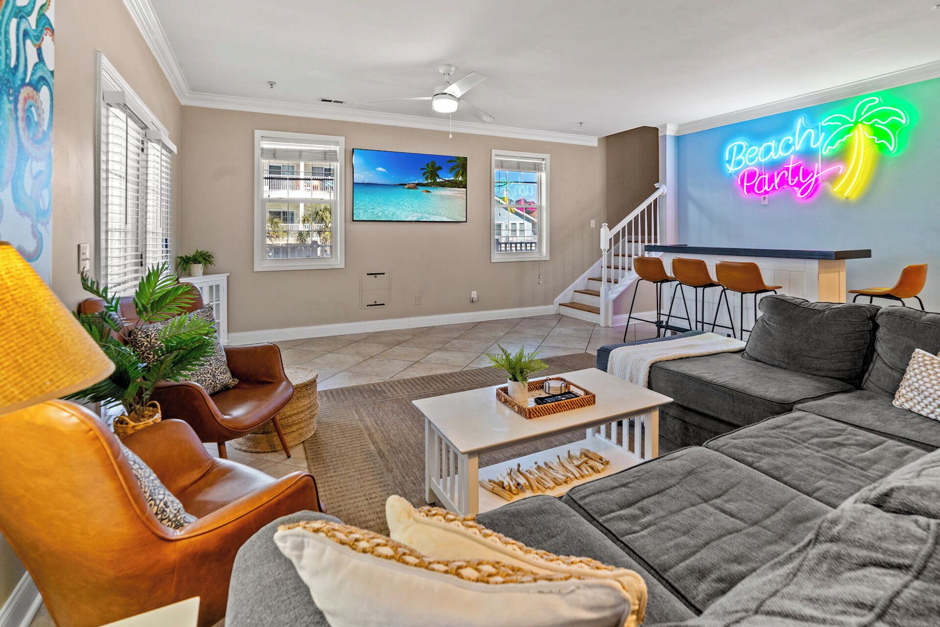 Smart TV, music library, stereo