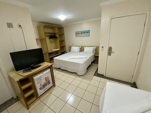 Comfort Room | Minibar, in-room safe, bed sheets - Villas diRoma com um dia no Acqua Park (Caldas Novas)