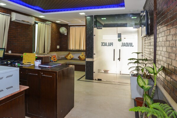 Private kitchen - OYO Rooms 486 IGI Airport Near Main Road (New Delhi)