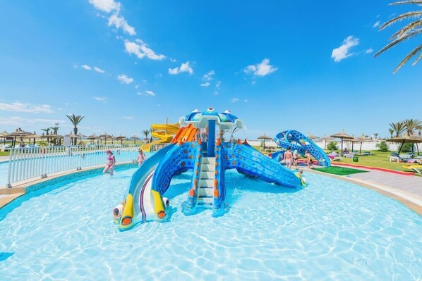 Outdoor pool - Le Soleil Bella Vista (Monastir)