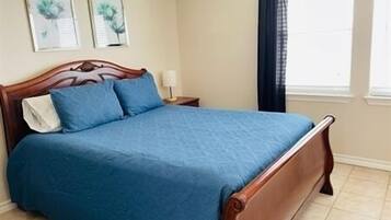 1 bedroom, internet, bed sheets