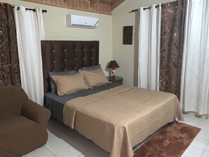 2 Schlafzimmer, Bügeleisen/Bügelbrett, kostenloses WLAN, Bettwäsche