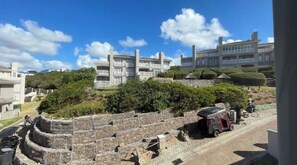 Property grounds - Luxury at Pinnacle Point - 3 Bedroom Villa (Mossel Bay)