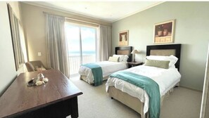 3 bedrooms - Luxury at Pinnacle Point - 3 Bedroom Villa (Mossel Bay)