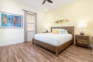 2 slaapkamers, een strijkplank/strijkijzer, gratis wifi, beddengoed